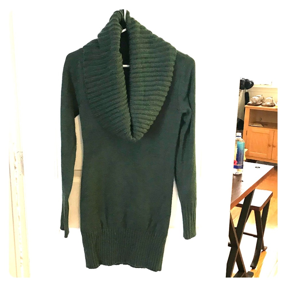 Cowl neck tunic
